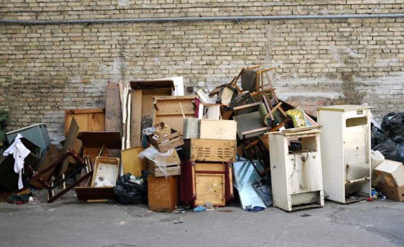 Cum îți dai seama că e momentul să scapi de mobila veche